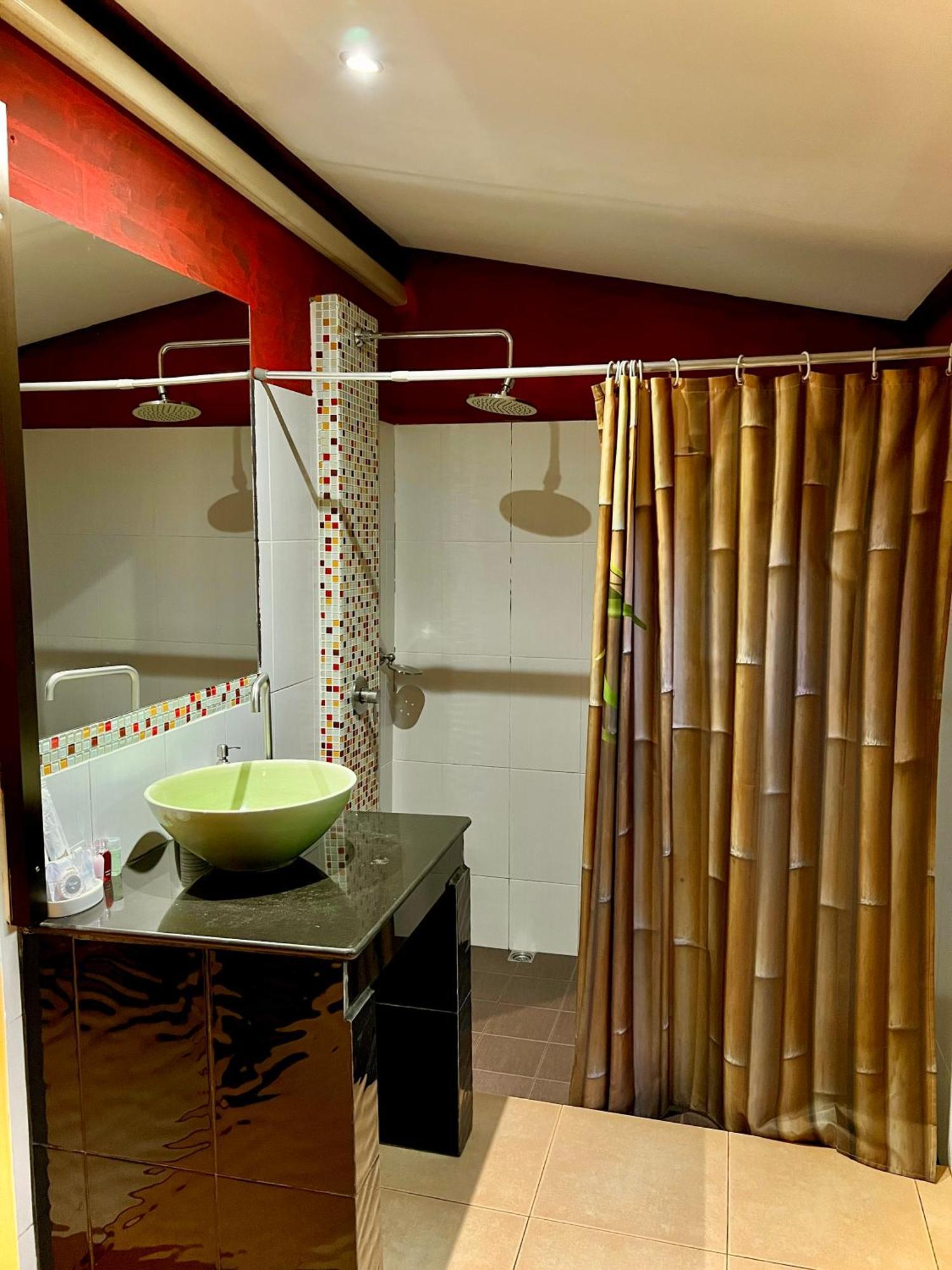 Baan Ton Rak Boutique Resort Ко Чанг Екстериор снимка